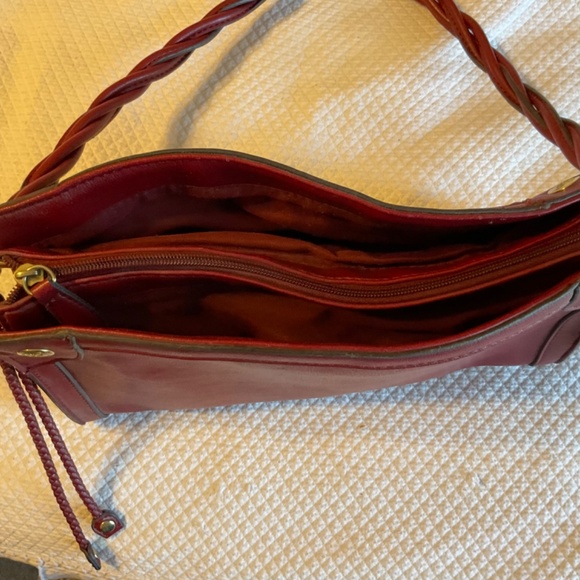 Relic Handbag - Picture 2 of 4